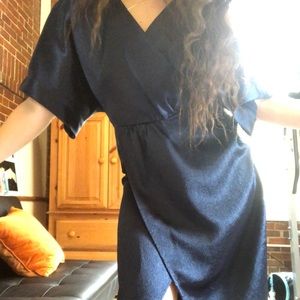 🌚Metallic Blue dress from Express!🌚